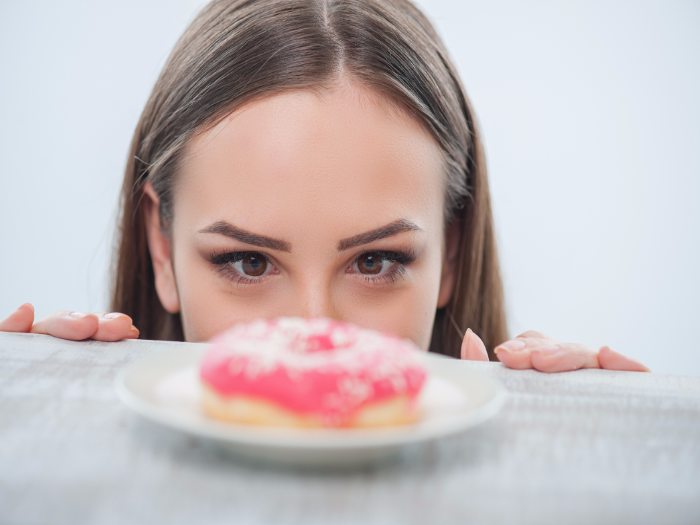 Cómo evitar la tentación de comer dulce