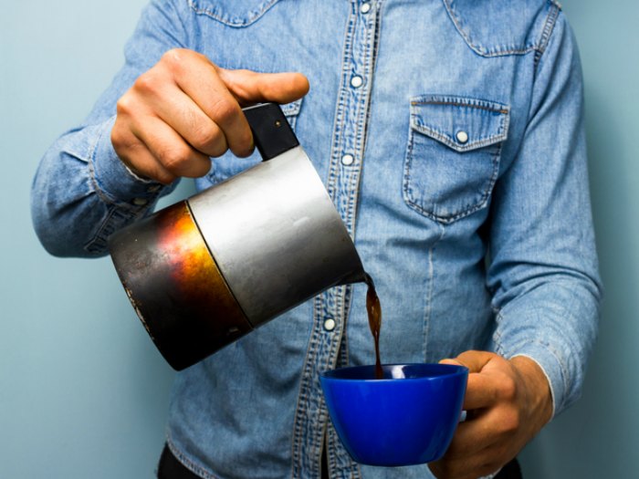 Si una persona tiene cáncer de colon ¿puede tomar café?