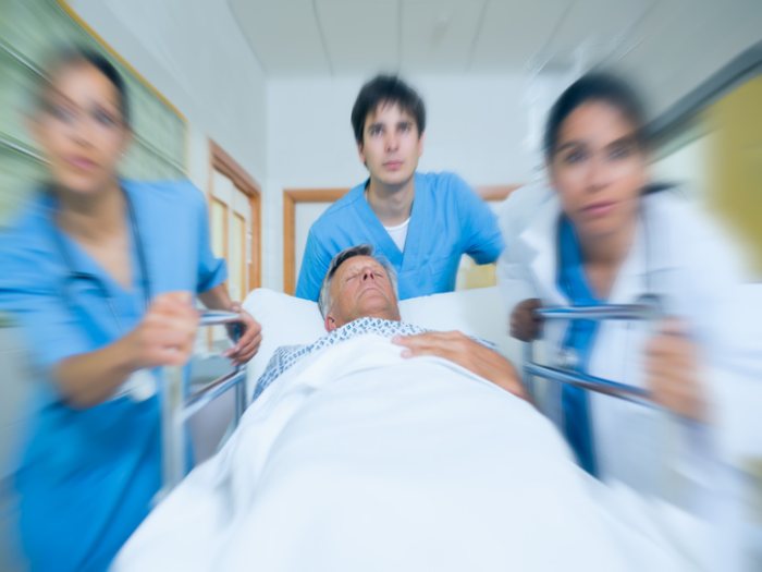 qué sucede en un hospital cuando llega un paciente con ictus
